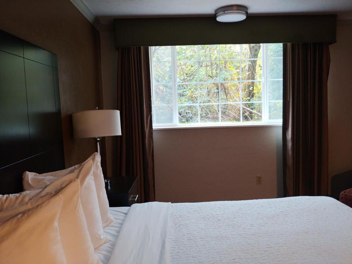 Best Western Plus Parkway Inn Wilsonville  Kültér fotó