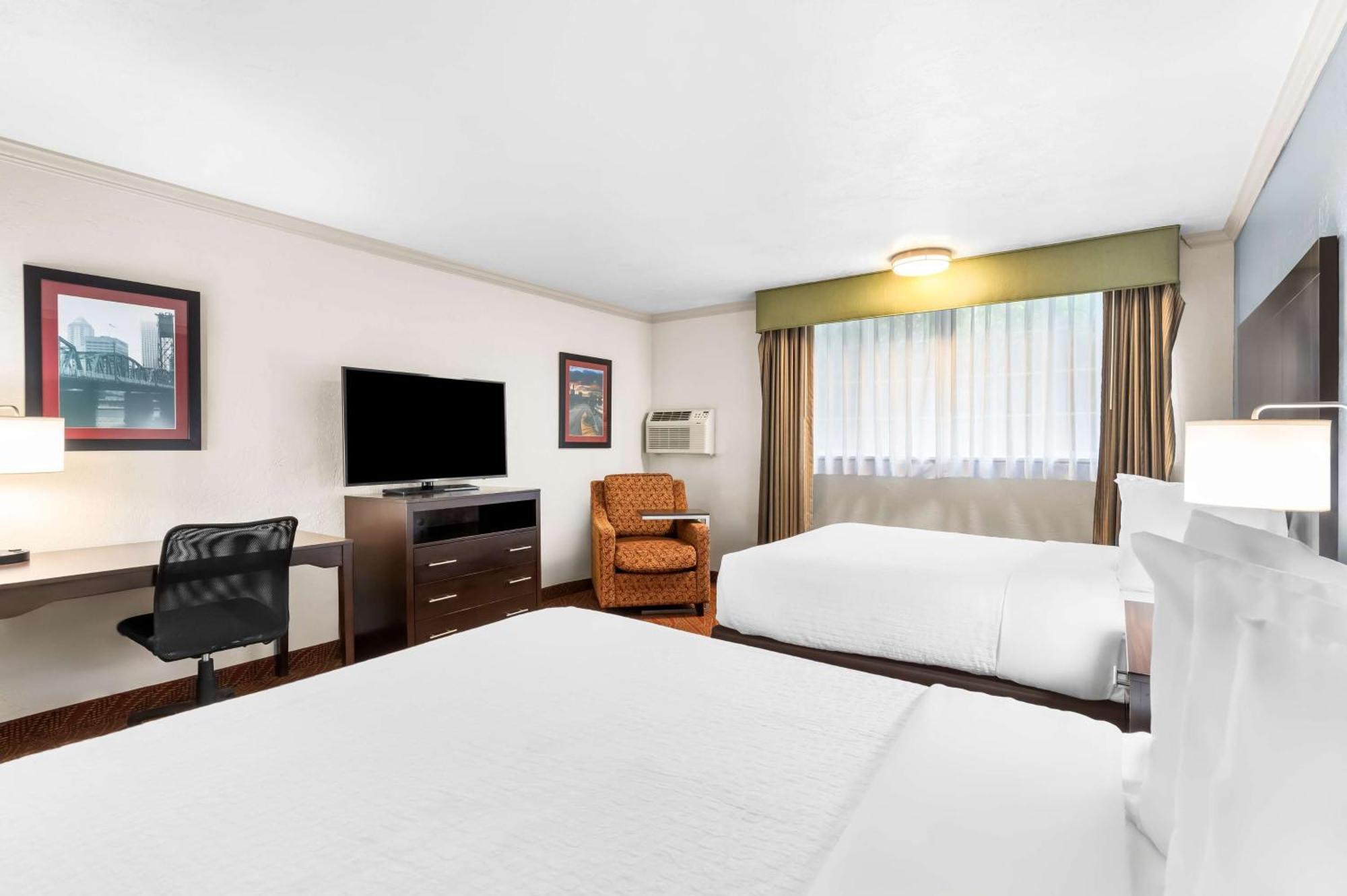 Best Western Plus Parkway Inn Wilsonville  Kültér fotó