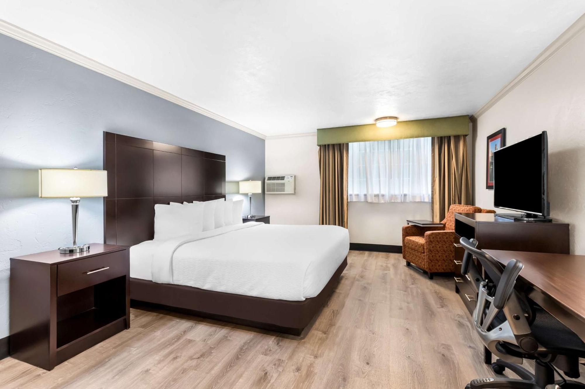Best Western Plus Parkway Inn Wilsonville  Kültér fotó